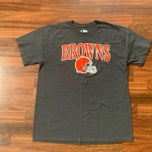 Men’s Large- NFL  Cleveland Browns T-Shirt NWOT Team Apparel Sporty
